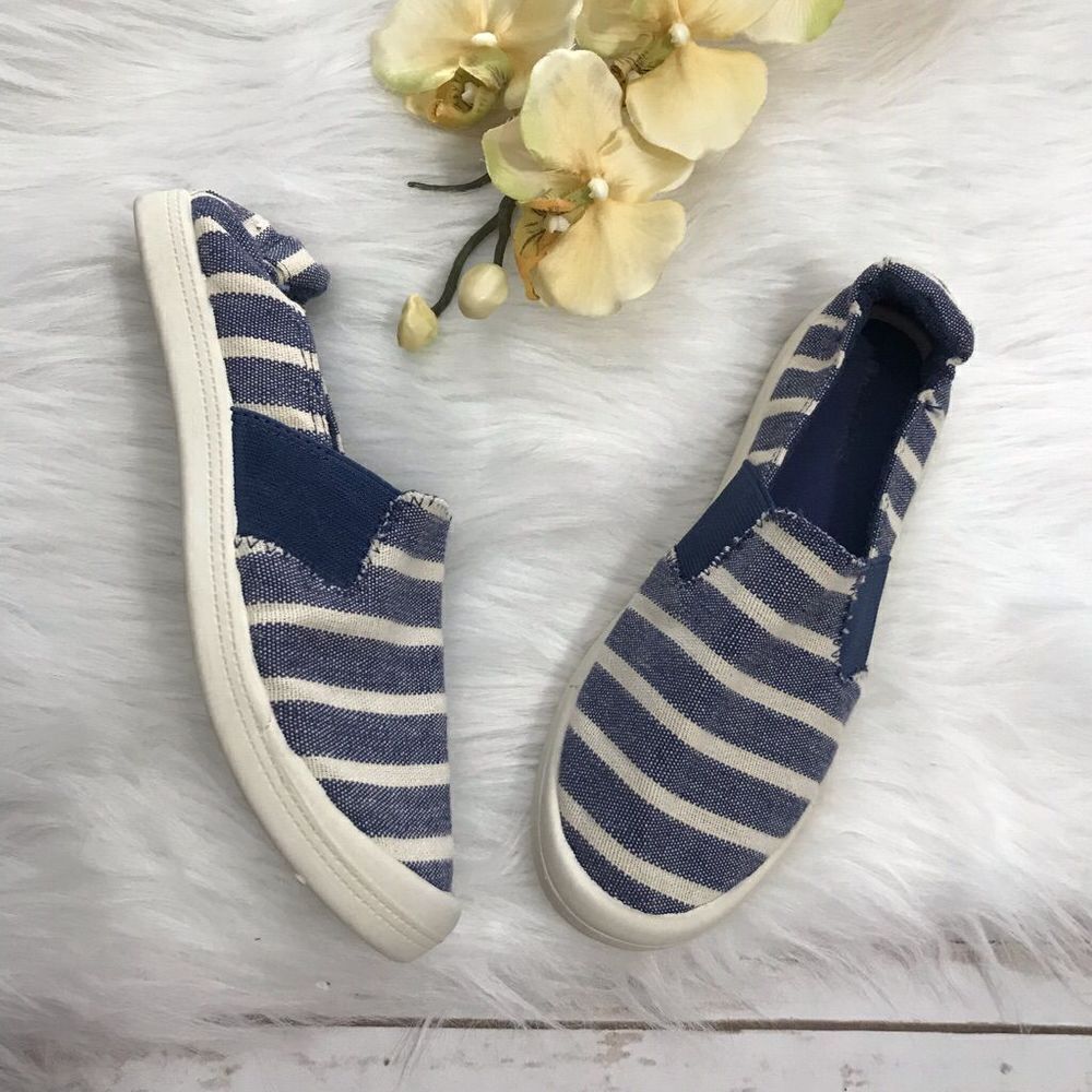 Maurice's Canvas Blue White Stripes Slip On Shoes Sneakers size 6?